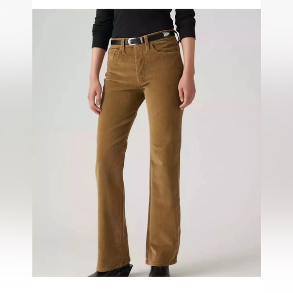 Levi's Low Pro Corduroy Pants  Women's Size 31x30 Gold Straight Leg Mid Rise NWT - Picture 1 of 10